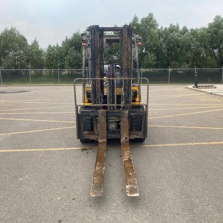 Used 2018 HYUNDAI 40L-7A Pneumatic Tire Forklift for sale in Red Deer Alberta