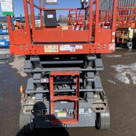 Used 2015 SKYJACK SJ4632 Scissor Lift for sale in Langley British Columbia