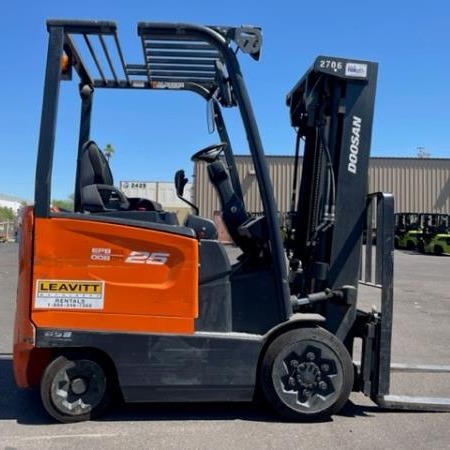 Used 2018 DOOSAN BC25S-7 Electric Forklift for sale in Phoenix Arizona