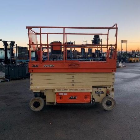 Used 2019 JLG 2646ES Scissor Lift for sale in Red Deer Alberta