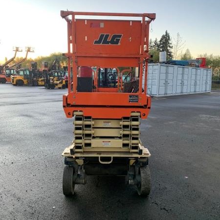 Used 2019 JLG 2646ES Scissor Lift for sale in Red Deer Alberta