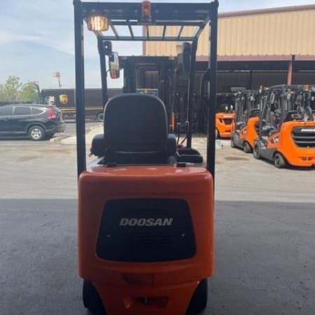 2018 DOOSAN BC18S-5 Electric Forklift | RF-5798 | Leavitt Machinery