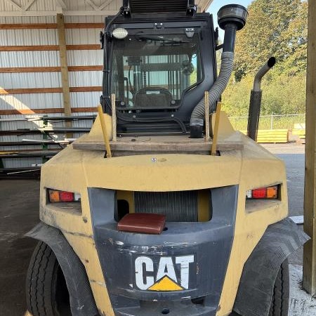 Used 2017 CAT DP70N Pneumatic Tire Forklift for sale in Lakewood Washington