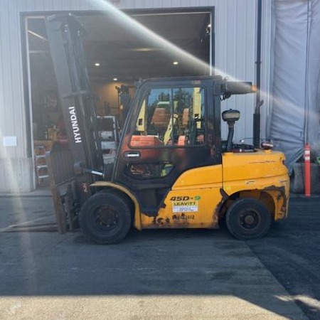 Used 2018 HYUNDAI 45D-9 Pneumatic Tire Forklift for sale in Langley British Columbia