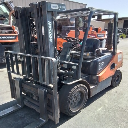 2015 Doosan D30S-7