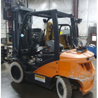 Used 2017 DOOSAN G30N-7 Pneumatic Tire Forklift for sale in Phoenix Arizona