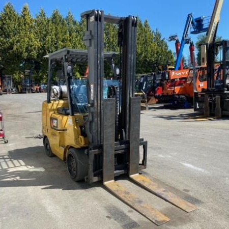 Used 2017 CAT GC40K Cushion Tire Forklift for sale in Langley British Columbia