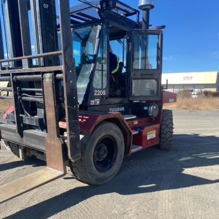 Used 2017 TAYLOR X220S Pneumatic Tire Forklift for sale in Spokane Washington