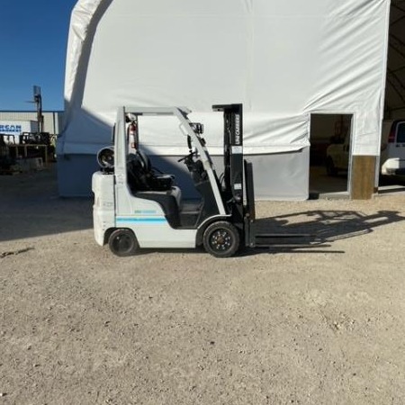 Used 2020 UNICARRIERS CFU50LP Cushion Tire Forklift for sale in Regina Saskatchewan