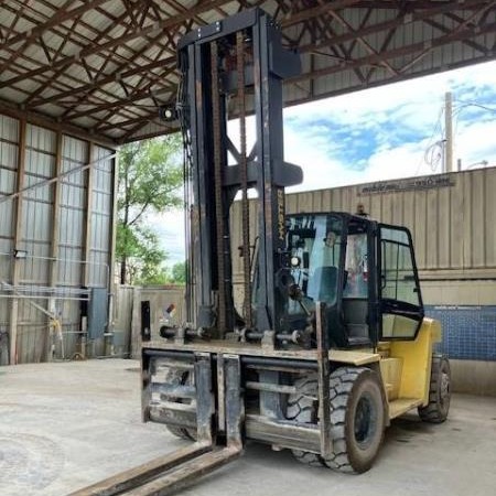 Used 2019 MITSUBISHI FD160AN Pneumatic Tire Forklift for sale in Baldwin Park California