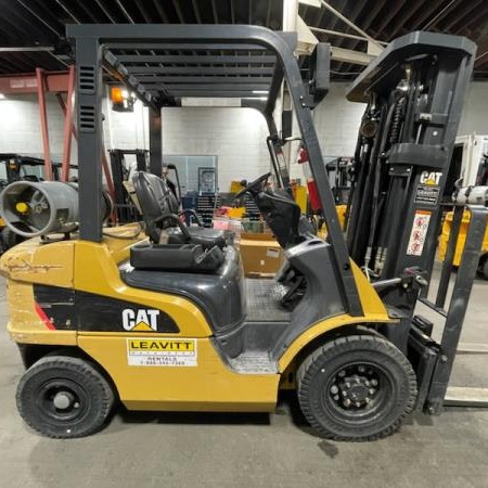 Used 2017 CAT GP25N5 Pneumatic Tire Forklift for sale in Portland Oregon