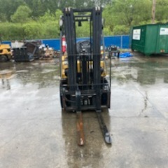 Used 2017 CAT GP25N5 Pneumatic Tire Forklift for sale in Yakima Washington