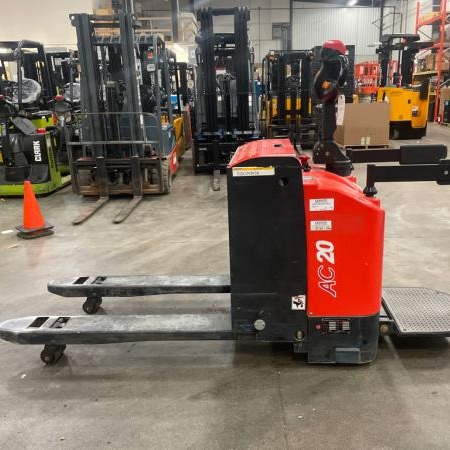 Used 2018 JUNGHEINRICH ECR336A Electric Pallet Jack for sale in Red Deer Alberta