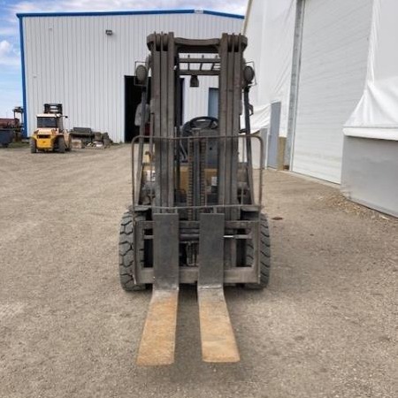 Used 2017 CAT GP30N5 Pneumatic Tire Forklift for sale in Regina Saskatchewan