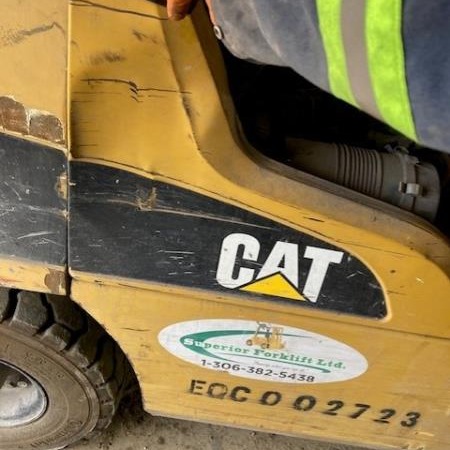 Used 2017 CAT GP30N5 Pneumatic Tire Forklift for sale in Regina Saskatchewan