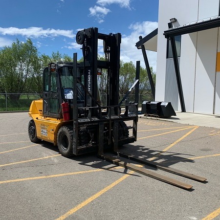 Used 2017 HYSTER H230HD Pneumatic Tire Forklift for sale in Other Other Islands