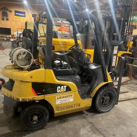 Used 2018 CAT GP25N5 Pneumatic Tire Forklift for sale in Kelowna British Columbia