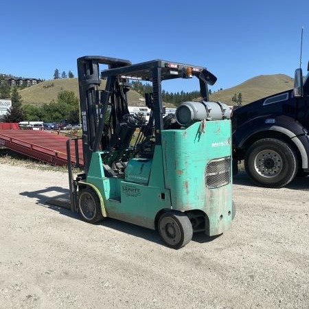 Used 2018 MITSUBISHI FGC40K Cushion Tire Forklift for sale in Kelowna British Columbia