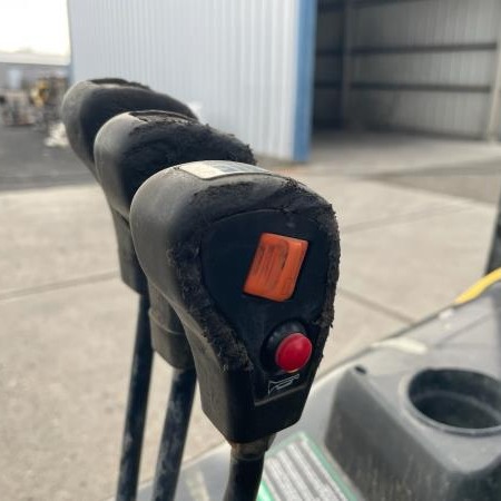 Used 2018 HYUNDAI 30D-9 Pneumatic Tire Forklift for sale in Yakima Washington