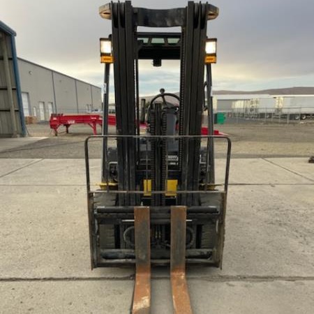 Used 2018 HYUNDAI 30D-9 Pneumatic Tire Forklift for sale in Yakima Washington