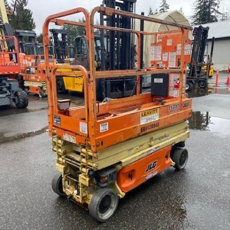 Used 2016 JLG 1930ES Scissor Lift for sale in Langley British Columbia