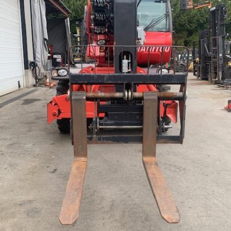 2015 Manitou MRT2150