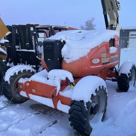 Used 2014 JLG 600AJ Boomlift / Manlift for sale in Saskatoon Saskatchewan