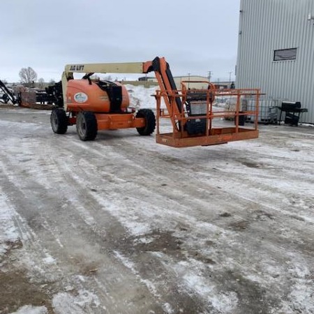 Used 2014 JLG 600AJ Boomlift / Manlift for sale in Saskatoon Saskatchewan