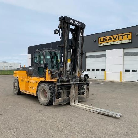 Used 2018 HYUNDAI 160D-9 Pneumatic Tire Forklift for sale in Red Deer Alberta