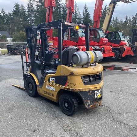 Used 2017 CAT GP25N5 Pneumatic Tire Forklift for sale in Langley British Columbia