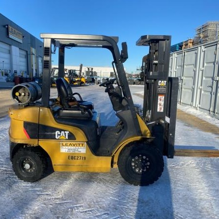 Used 2017 CAT GP25N5 Pneumatic Tire Forklift for sale in Red Deer Alberta