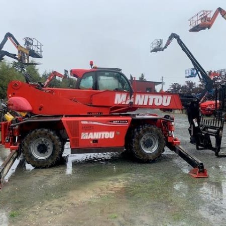 Used 2016 MANITOU MRT2150 Telehandler / Zoom Boom for sale in Nanaimo British Columbia