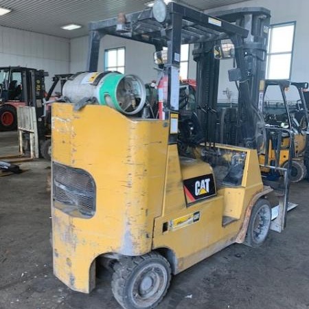 Used 2012 CAT GC40K-STR Cushion Tire Forklift for sale in Kitchener Ontario