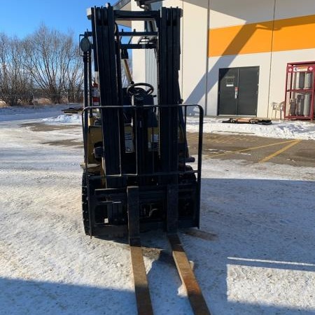 Used 2017 CAT GP25N5 Pneumatic Tire Forklift for sale in Red Deer Alberta