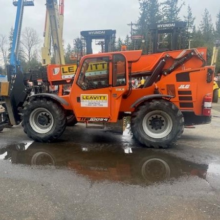 Used 2015 GENIE GTH5519 Telehandler / Zoom Boom for sale in Portland Oregon