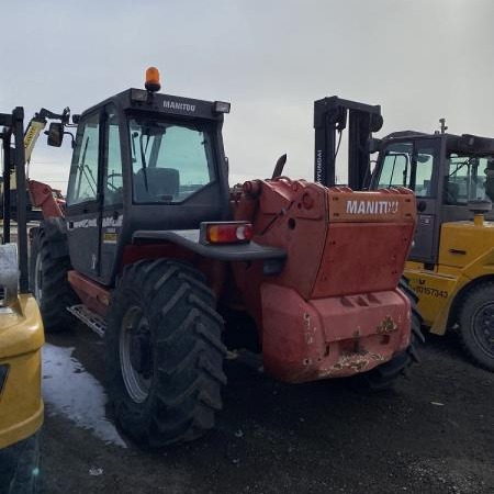 Used 2007 MANITOU MT1745 HSLT Telehandler / Zoom Boom for sale in Calgary Alberta