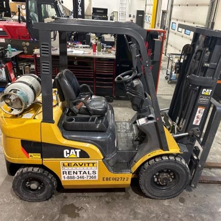 Used 2018 CAT GP25N5 Pneumatic Tire Forklift for sale in Red Deer Alberta