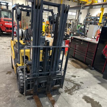 Used 2018 CAT GP25N5 Pneumatic Tire Forklift for sale in Red Deer Alberta