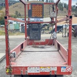 Used 2021 SKYJACK SJIII3226 Scissor Lift for sale in Kelowna British Columbia