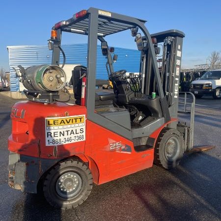 Used 2017 HYSTER H155FT Pneumatic Tire Forklift for sale in Houston Texas