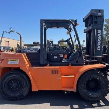 Used 2019 DOOSAN D90S-7 Pneumatic Tire Forklift for sale in Phoenix Arizona