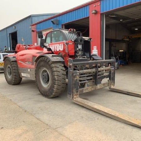 Used 2018 MANITOU MHT10230 Telehandler / Zoom Boom for sale in Fort Mcmurray Alberta