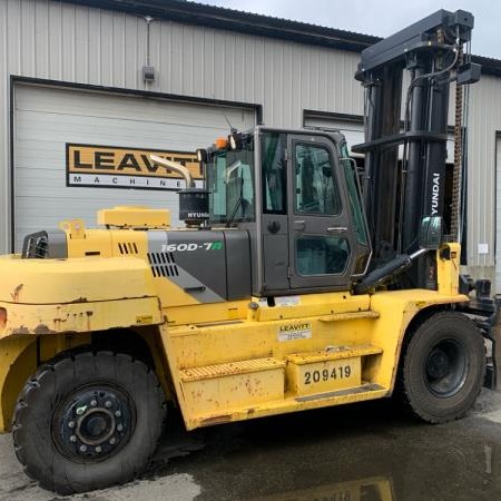 Used 2016 HYUNDAI 160D-7A Pneumatic Tire Forklift for sale in Langley British Columbia