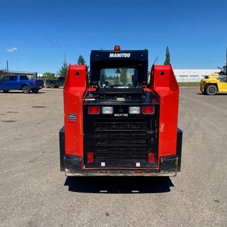 Used 2020 MANITOU 2550RT Skidsteer for sale in Langley British Columbia