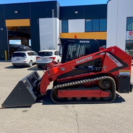 Used 2020 MANITOU 2550RT Skidsteer for sale in Red Deer Alberta