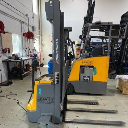 Used 2019 UNICARRIERS WLX45S Electric Pallet Jack for sale in Odessa Texas