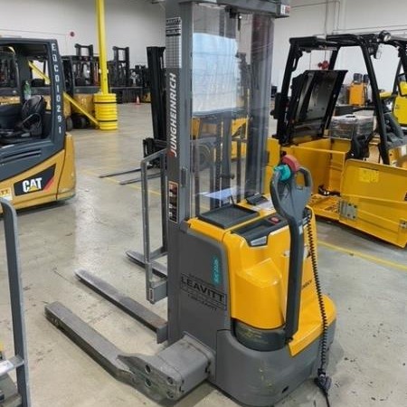 Used 2021 JUNGHEINRICH EJC B12A Electric Pallet Jack for sale in Langley British Columbia