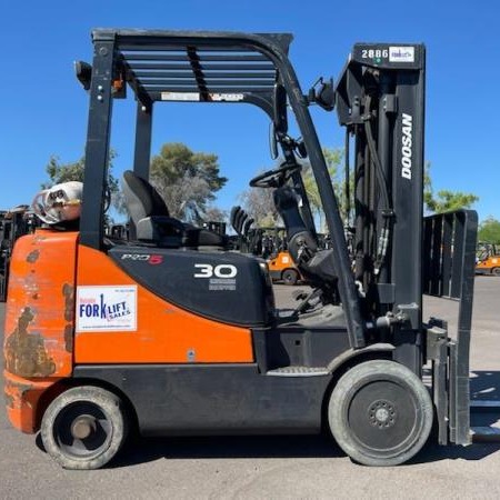 2018 Doosan GC30P-5