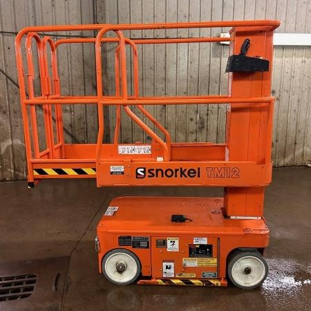 Used 2017 SNORKEL TM12E Scissor Lift for sale in Fort Mcmurray Alberta