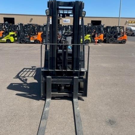 Used 2019 DOOSAN GC25S-9 Cushion Tire Forklift for sale in Phoenix Arizona